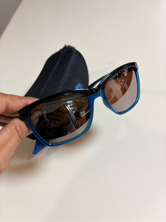 Costa Anaa  Sunglasses with Costa Case